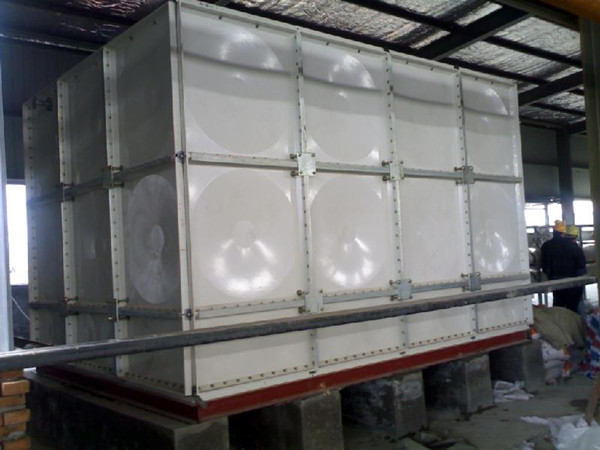 组合式玻璃钢水箱