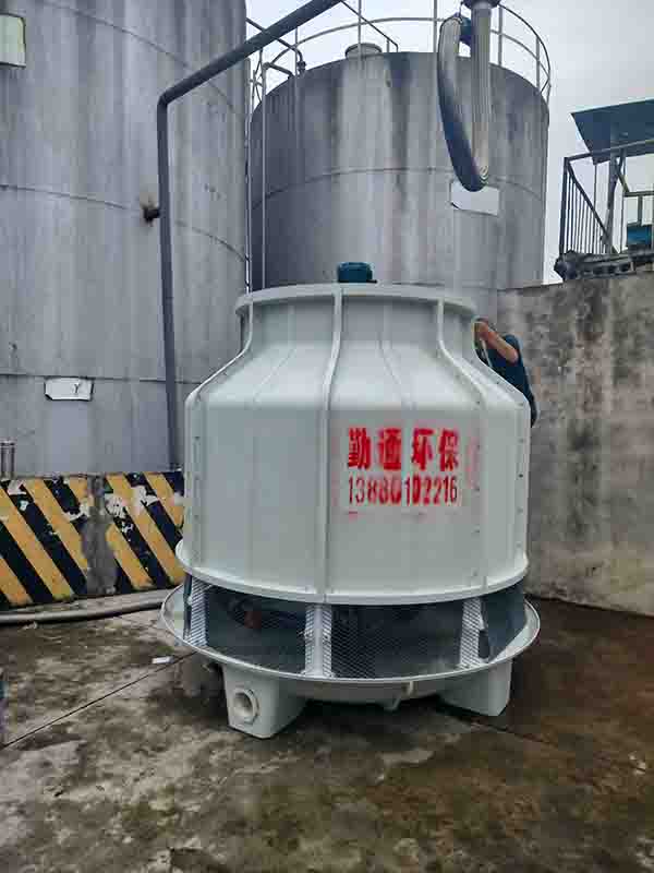 广汉80T圆形冷却塔安装现场